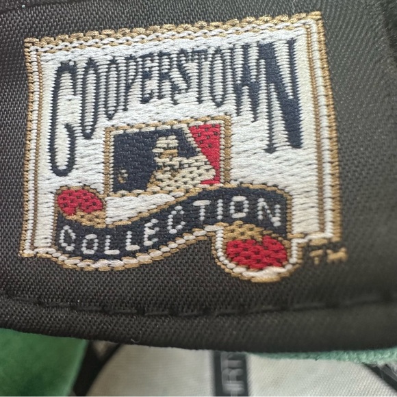 Chicago White Sox Green New Era 39 Baseball Hat. Size medium/large - Picture 3 of 15